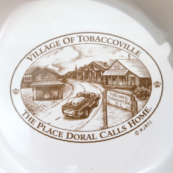 Vintage Doral Cigarettes Village Of Tobaccoville Ceramic Ashtray NC Images - Picture 3 of 6